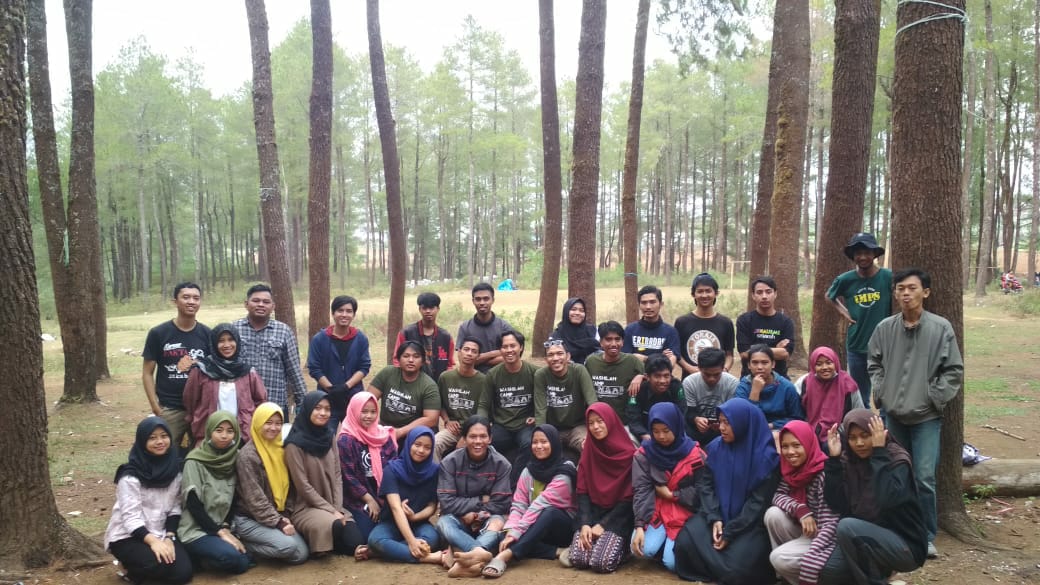 Gambar Mempererat Silaturahmi Melalui Washilah Camp 